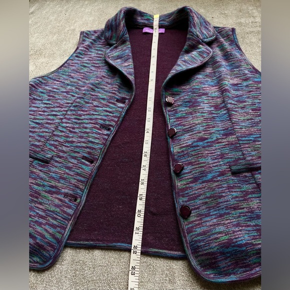 Vintage Collared Sweater Vest - Picture 8 of 8